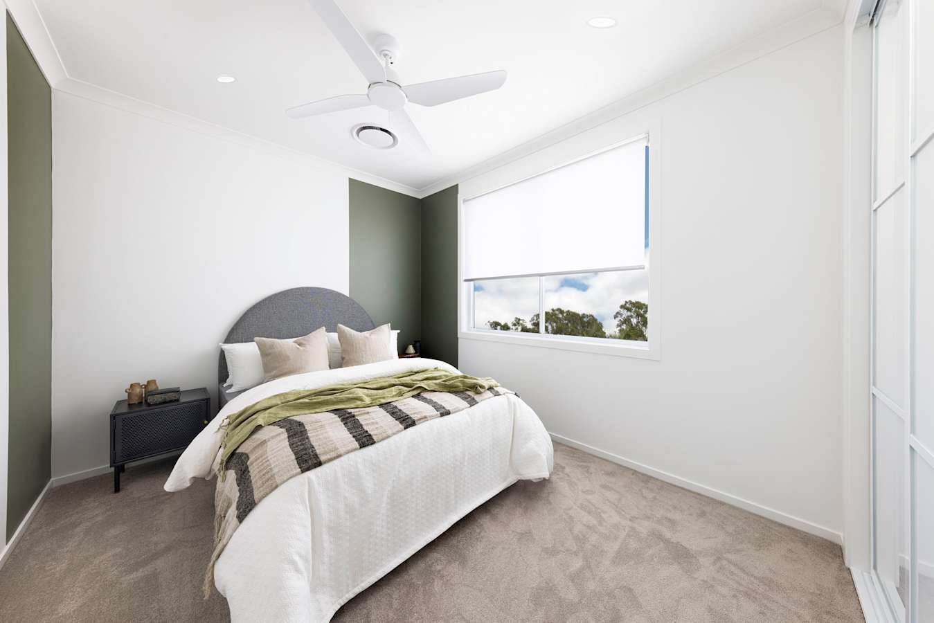 Monterey 37 home design bedroom