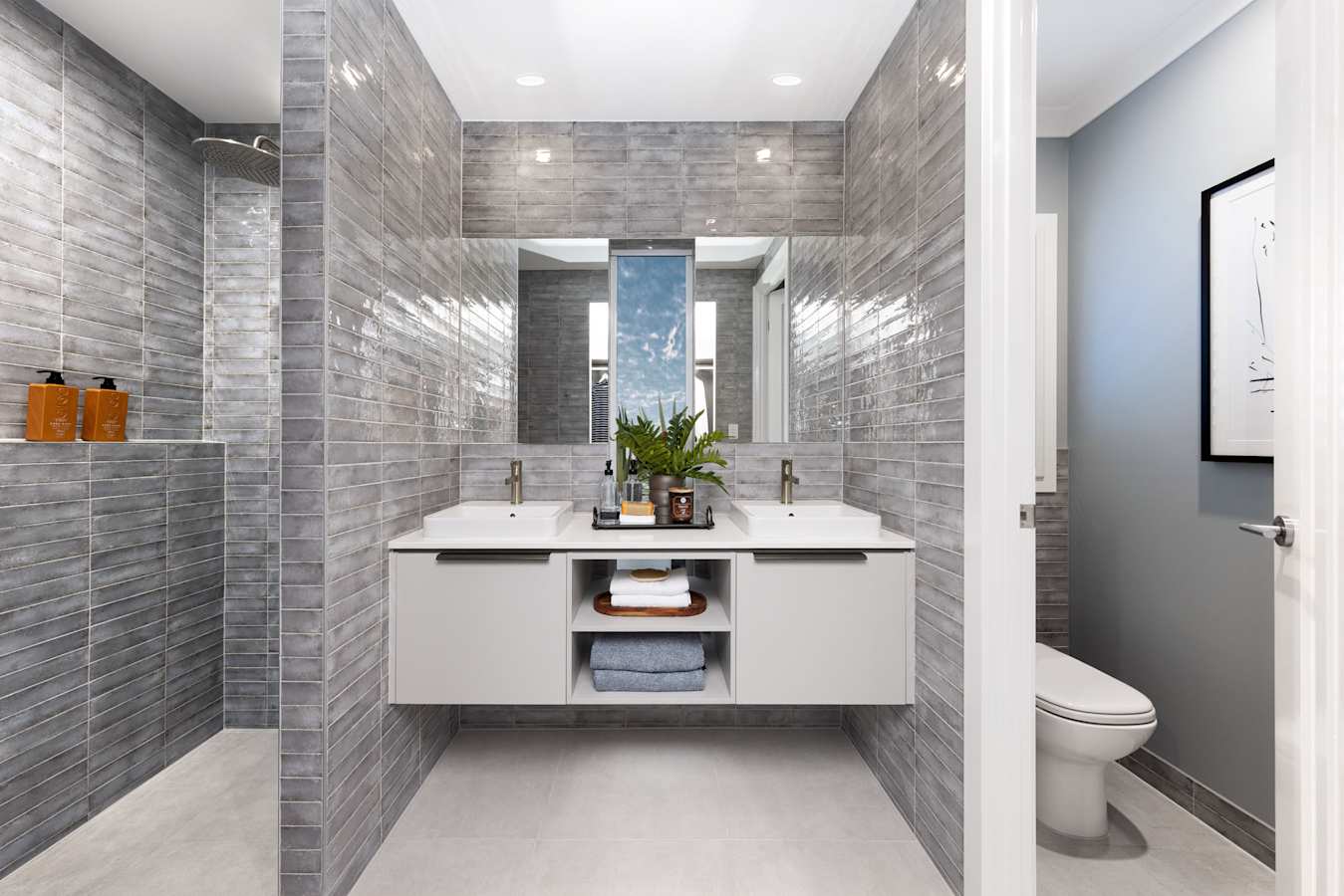 Evie 27 home design ensuite