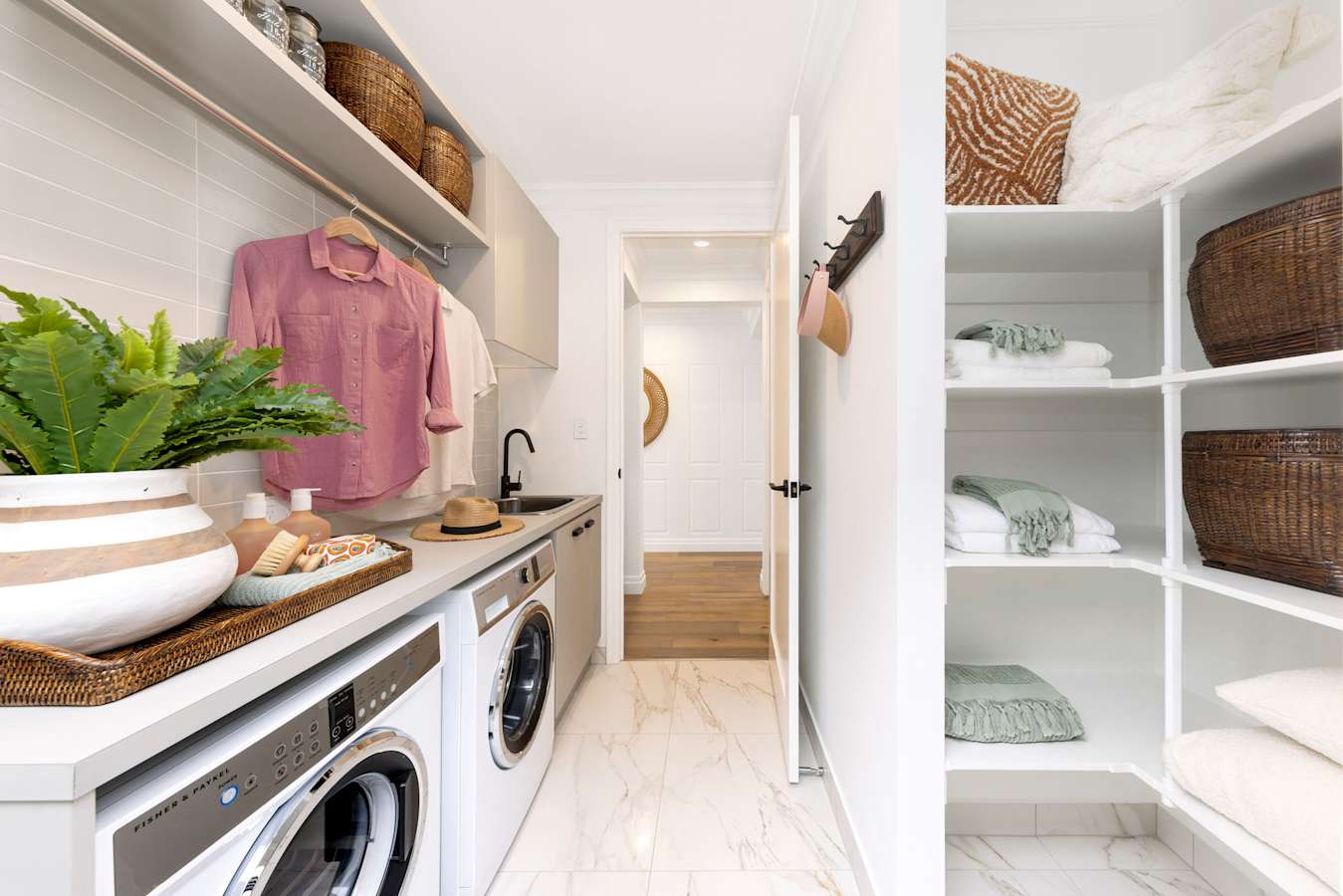 Grayson 33 home design laundry