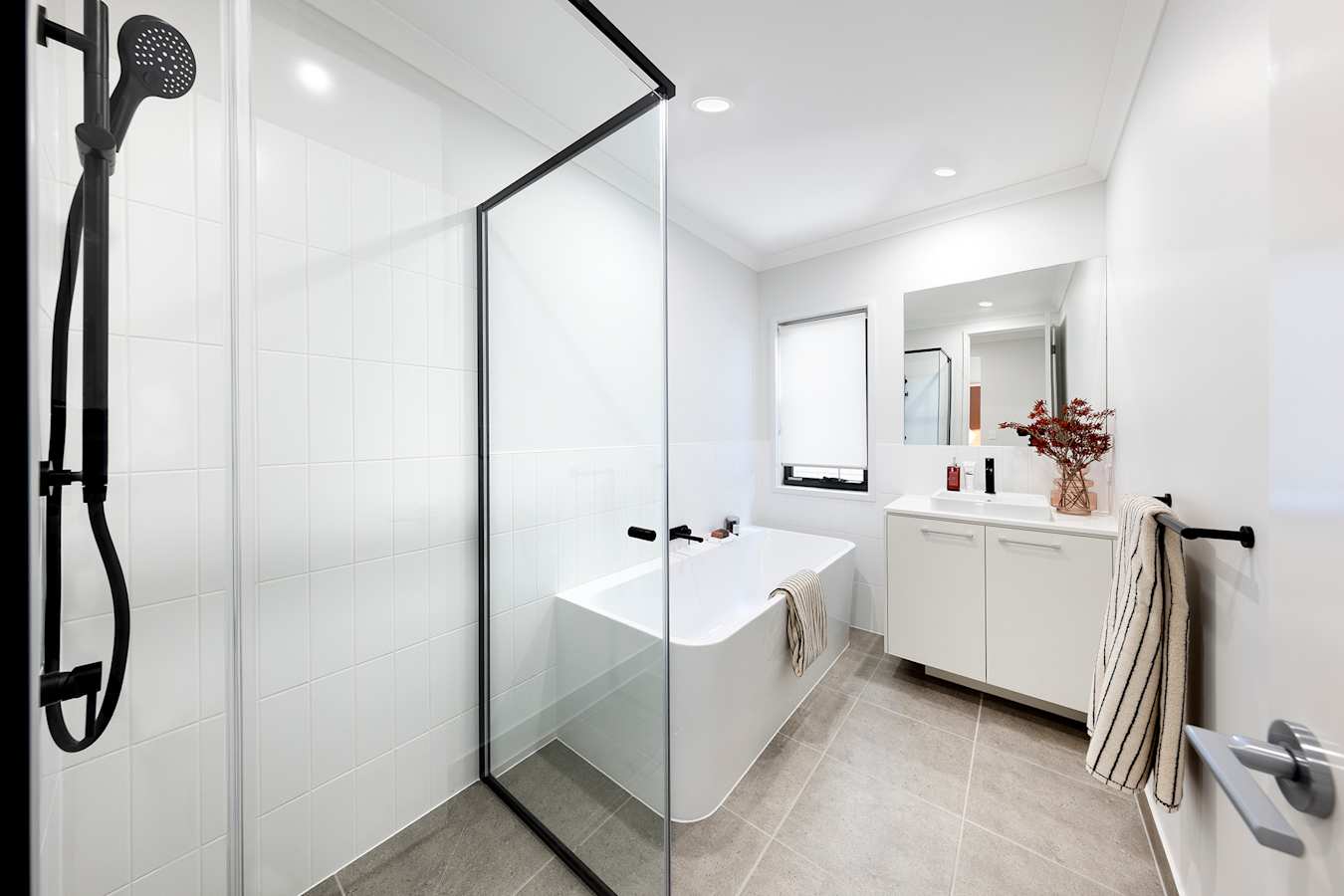 River 27 home design bathroom