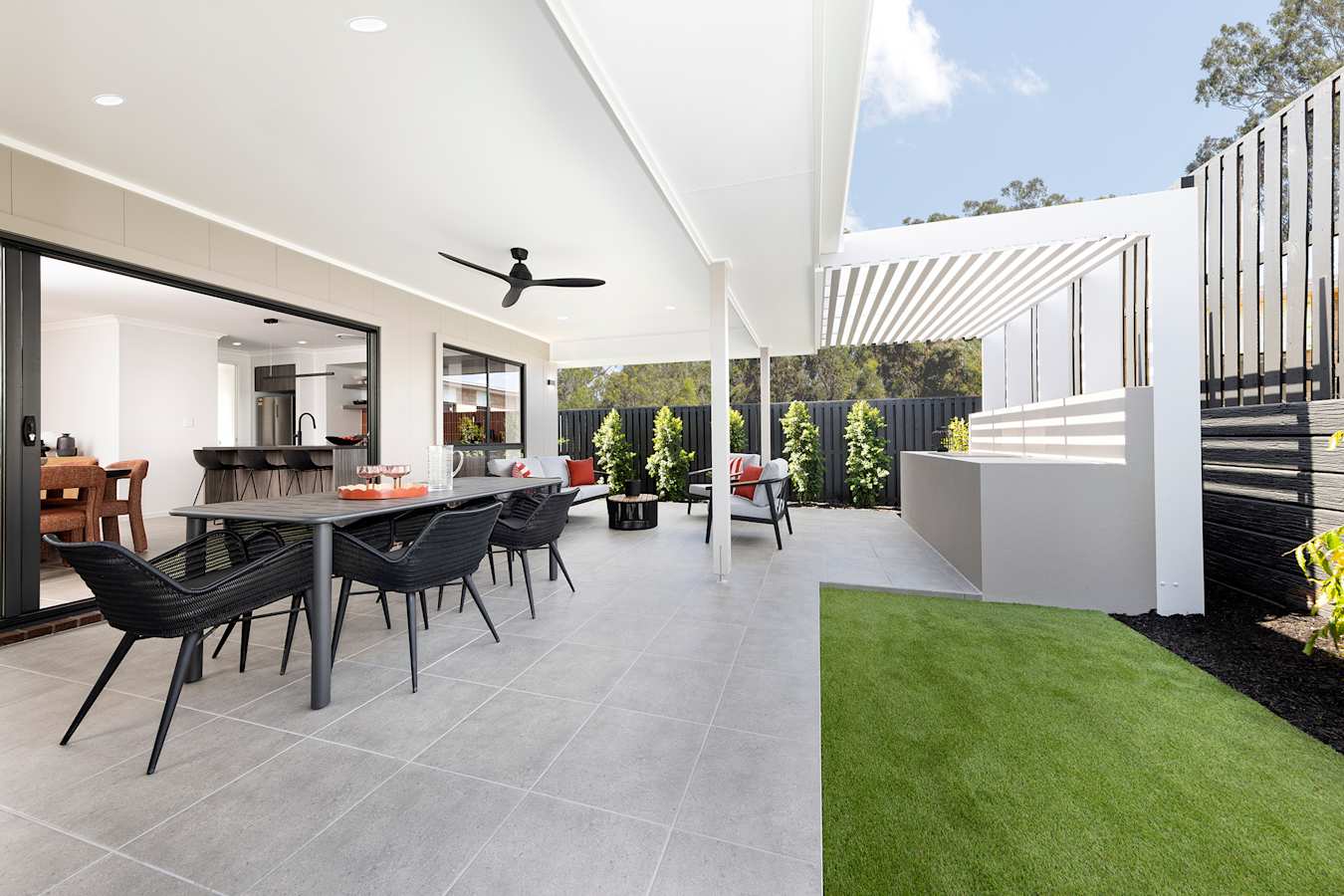 River 27 home design outdoor living