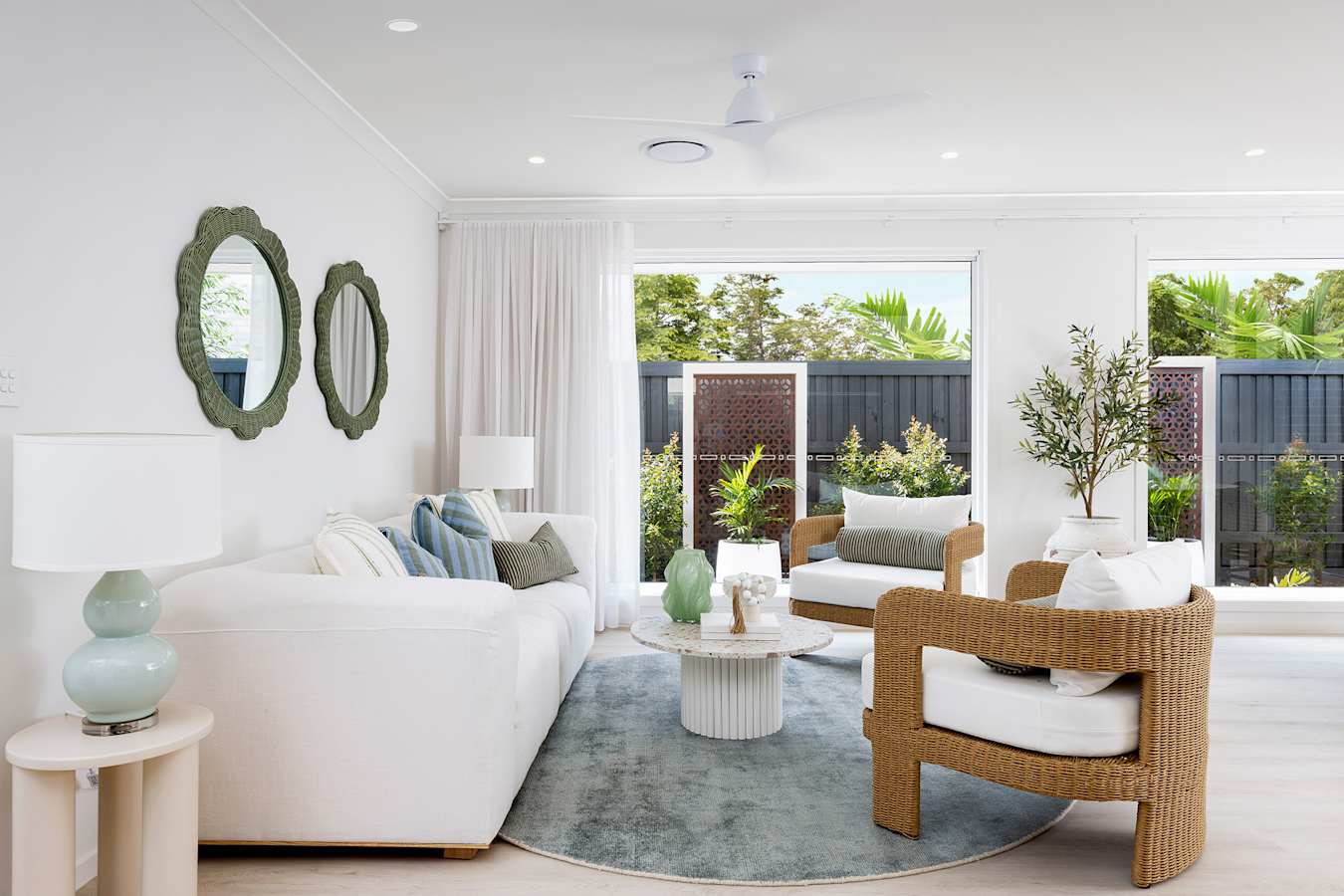 image upload c_limit,f_auto,h_900 v1783306337 home-designs meridian displays meridian-24-aura meridian-24-home-design-aura-display_livingroom