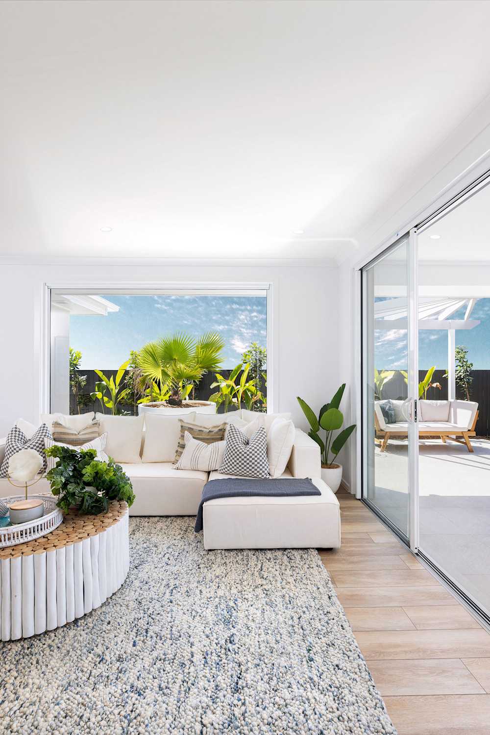 Why is Everyone Moving to Queensland?