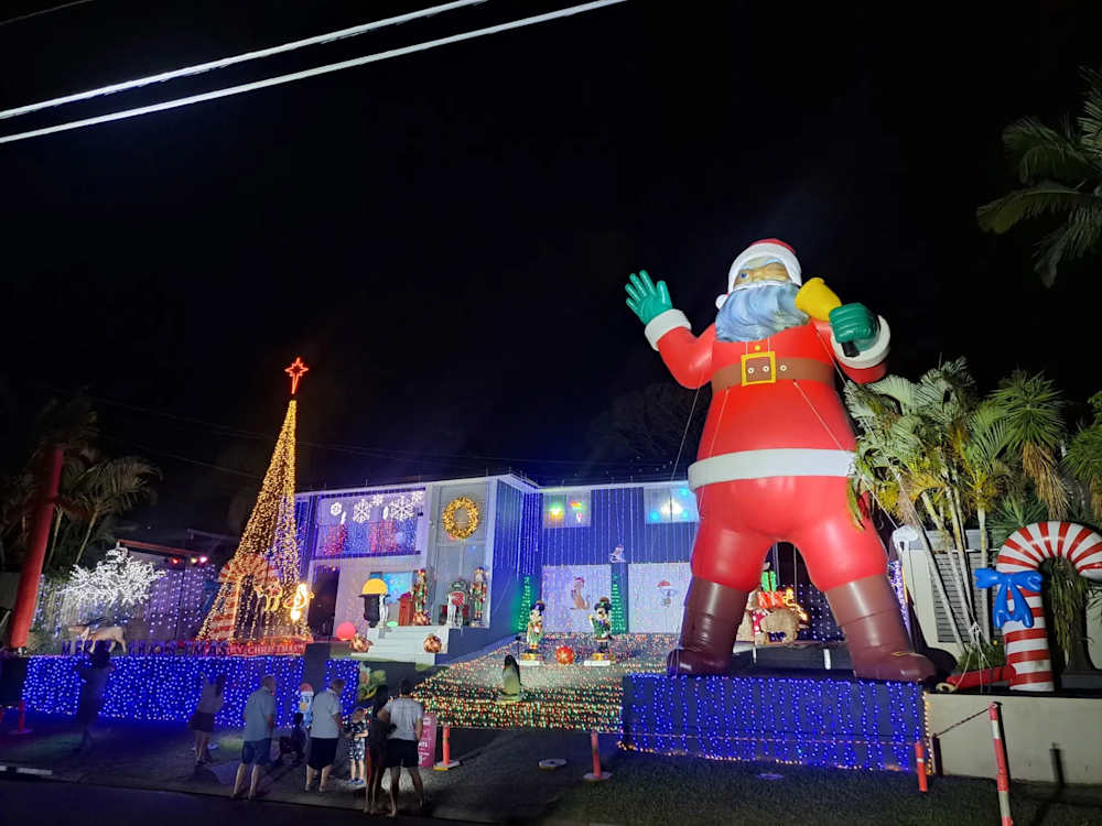 Where to See Christmas Lights Brisbane