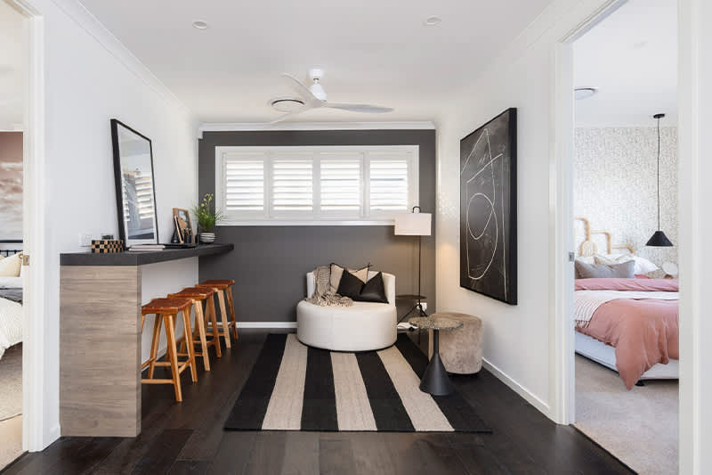 What is an Architrave