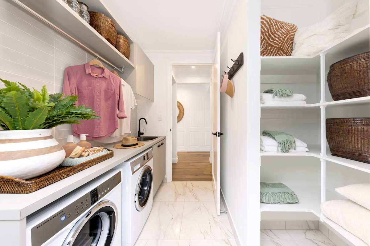 Grayson 33 home design laundry