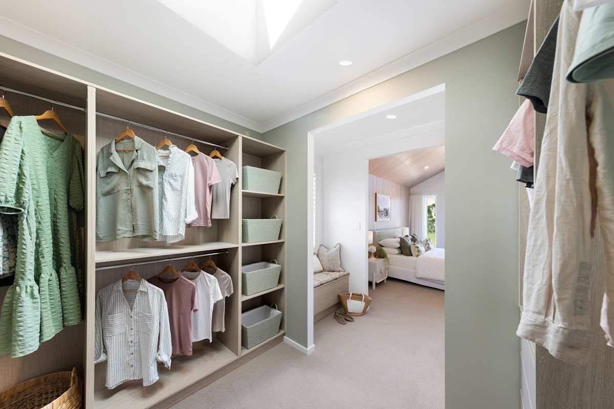 Monterey 37 home design walk-in-robe