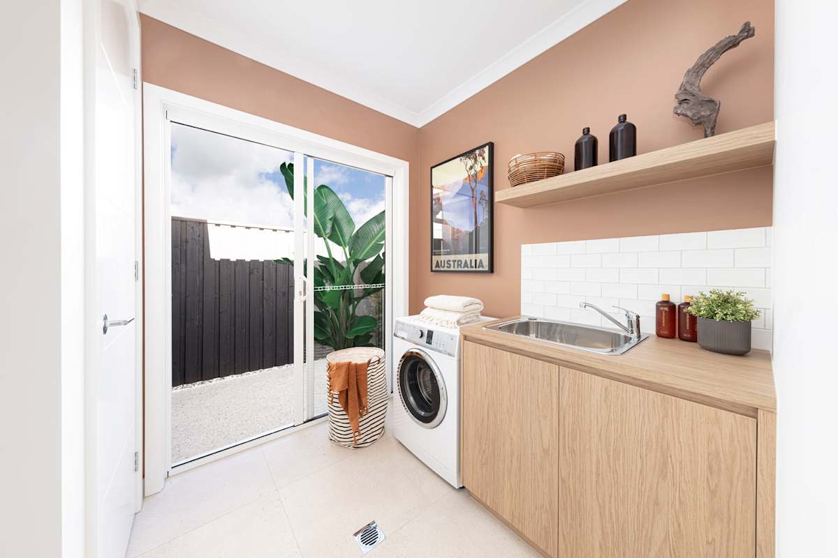 Lola 25 home design laundry