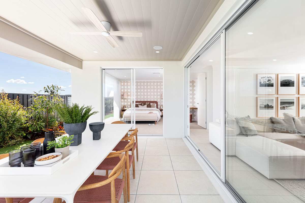 Lola 25 home design outdoor living