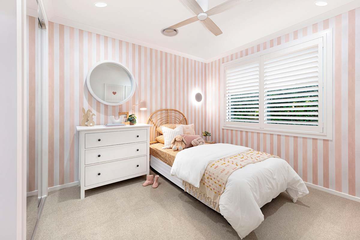 Lola 25 home design bedroom