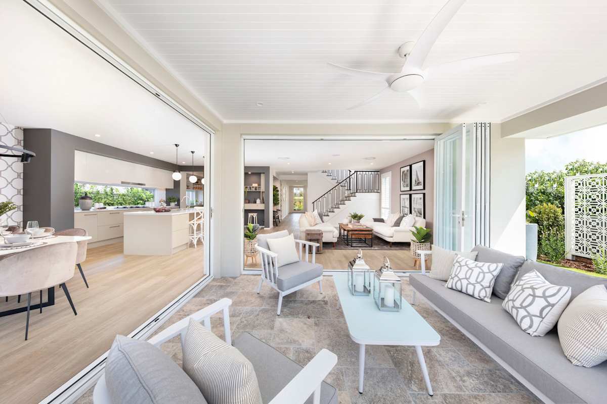 Huxton 35 house design outdoor living