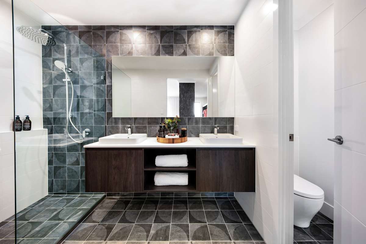 Kenzie 26 home design ensuite