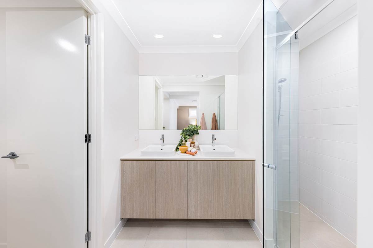 Violet 27 home design ensuite