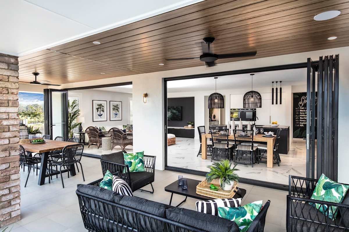 Preston 40 home design outdoor living