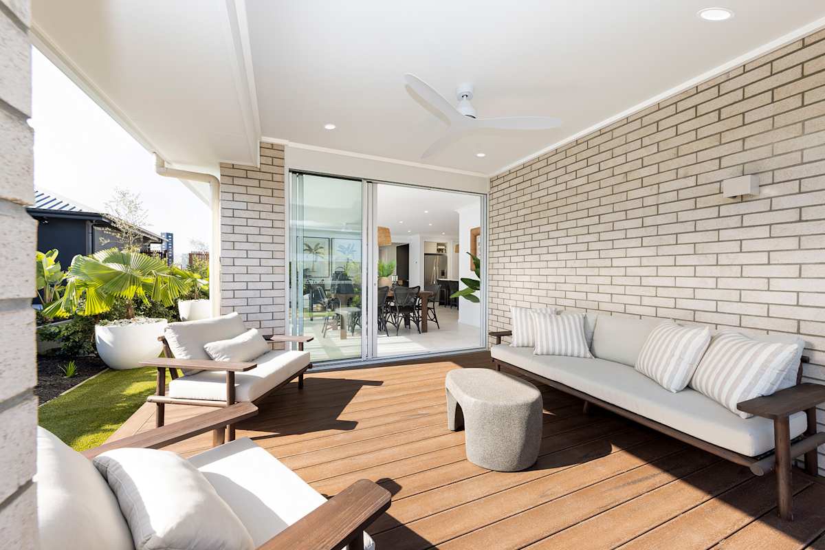 Meridian 24 home design outdoor living