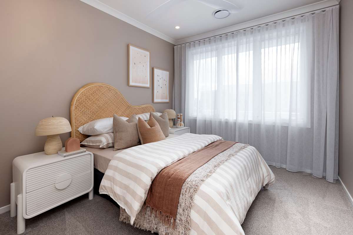 image upload c_limit,f_auto,w_1200 v1776063032 home-designs aria displays aria-42-aura Aria-42-home-design-aura-display_bedroom