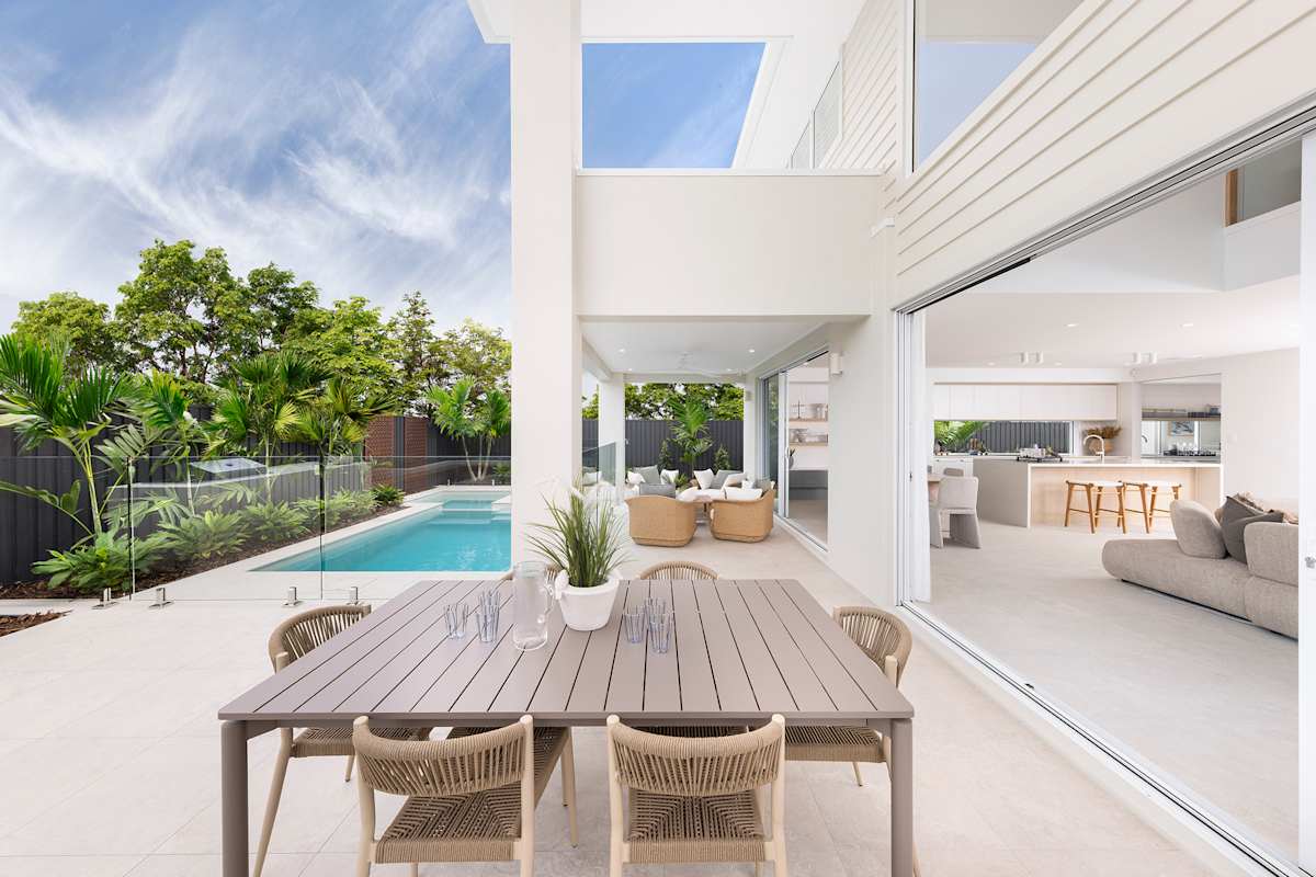 aria 42 outdoor living