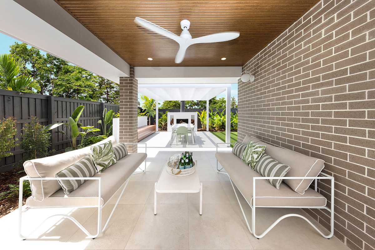 image upload c_limit,f_auto,w_1200 v1783306338 home-designs meridian displays meridian-24-aura meridian-24-home-design-aura-display_outdoor_living