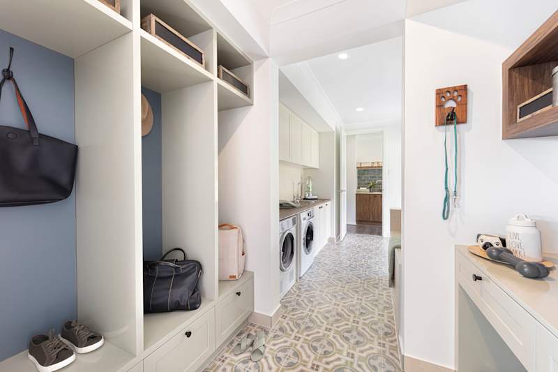 Hunter 37 house design laundry