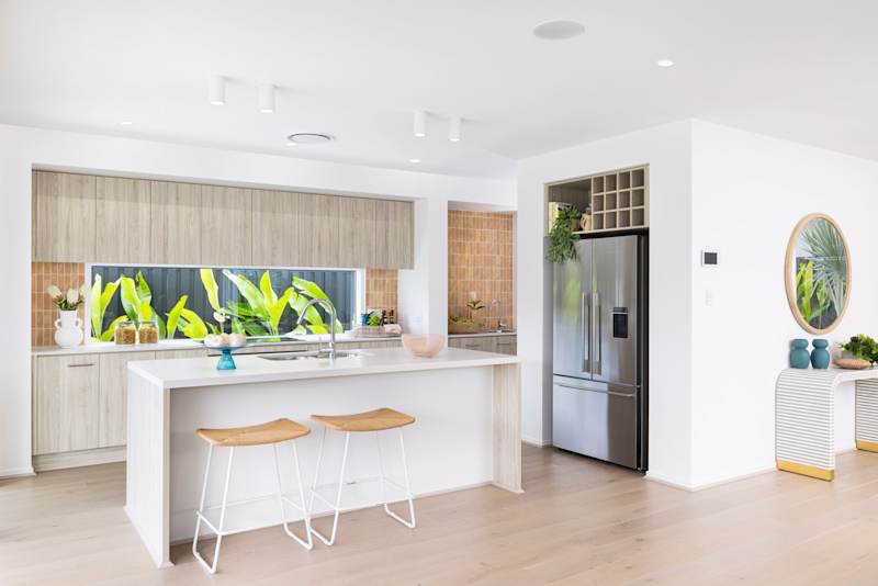 Grayson 33 home design kitchen