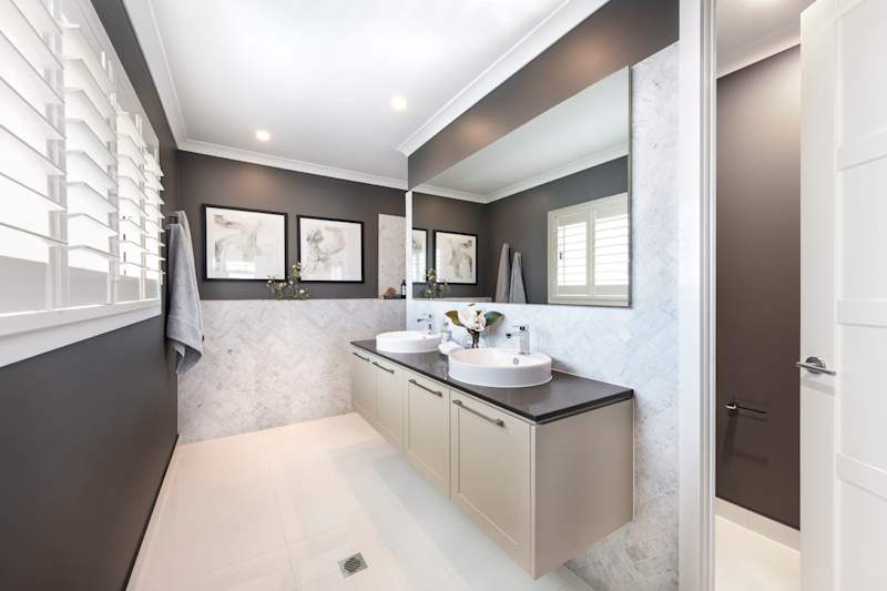 Huxton 35 house design ensuite