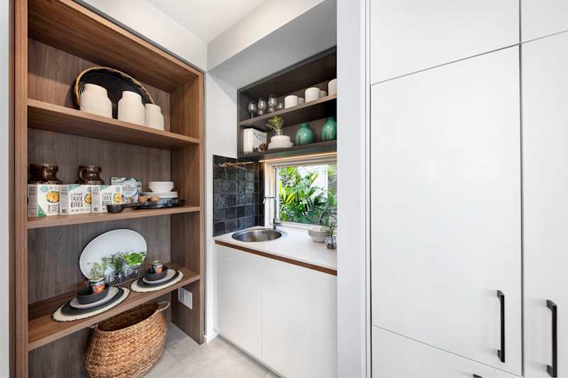 Harper 29 home design walk-in pantry