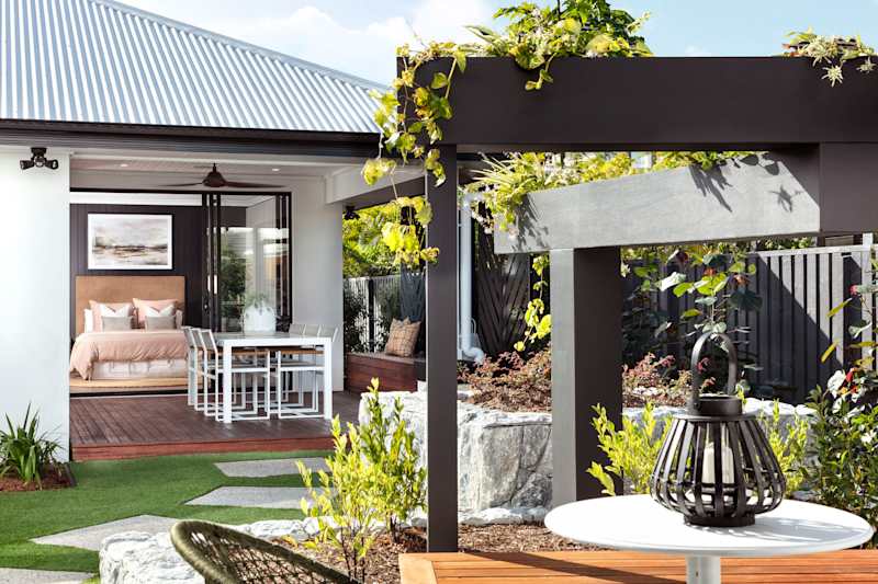 Melody 24 home design outdoor living