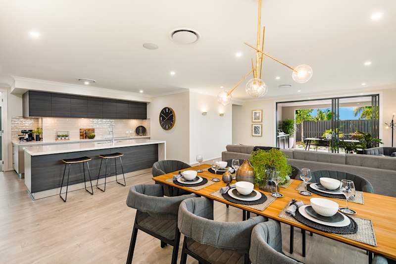 Meridian 30 home design - dining and kitchen