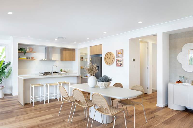 image upload c_limit,f_auto,w_800 v1774417660 home-designs clovelly displays clovelly-23-aura clovelly-23-home-design-aura-display-dining