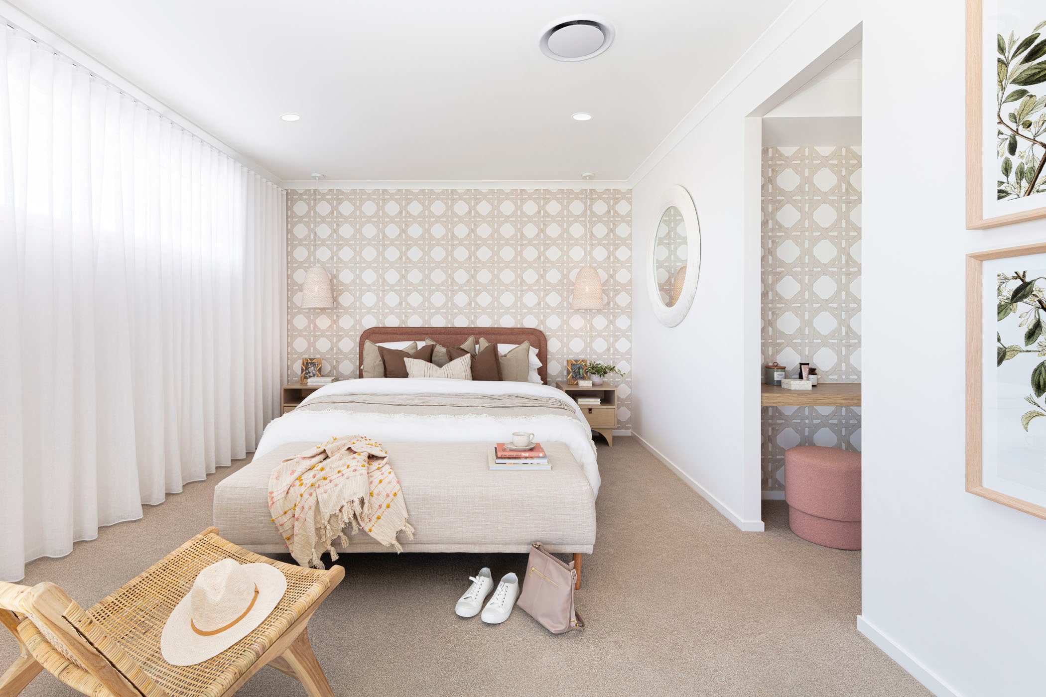 Lola 25 home design bedroom