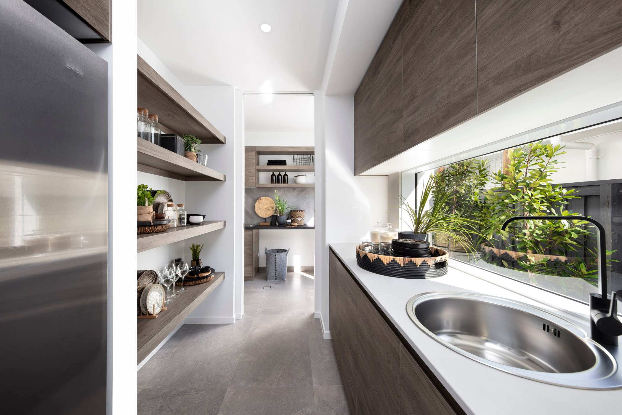 Lotus 35 home design walk-in pantry