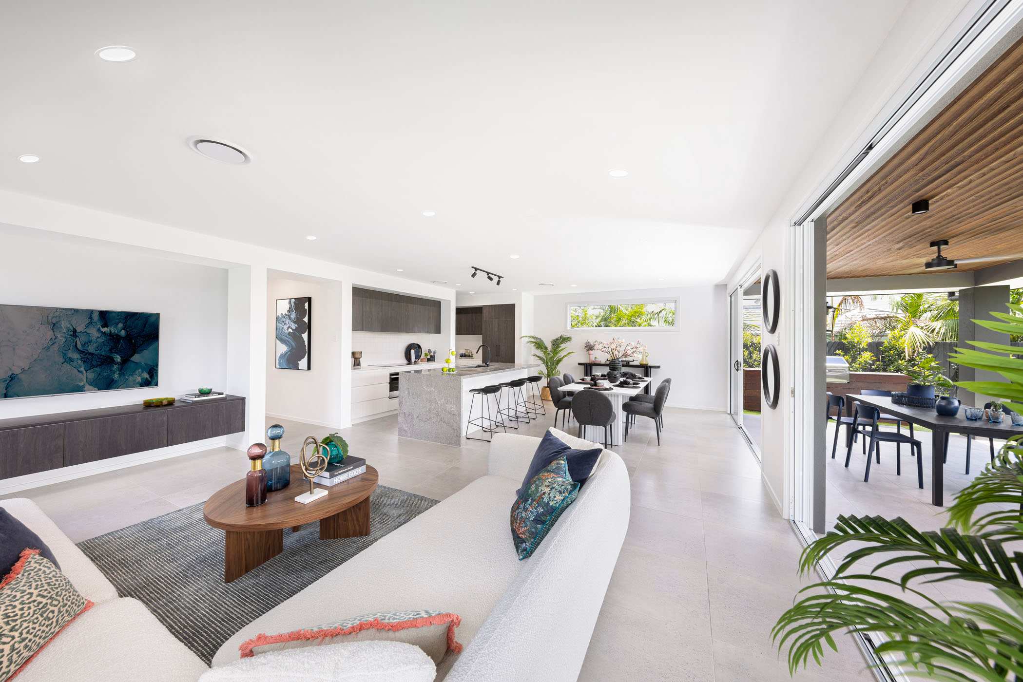 Preston 35 home design living/dining - Ipswich Builders