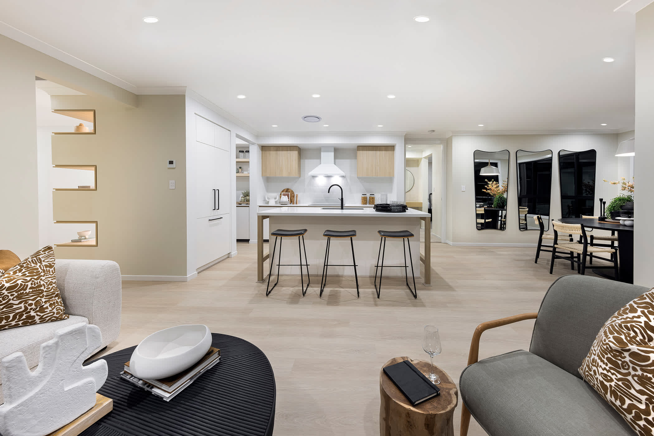 San Marino 31 home design kitchen/living