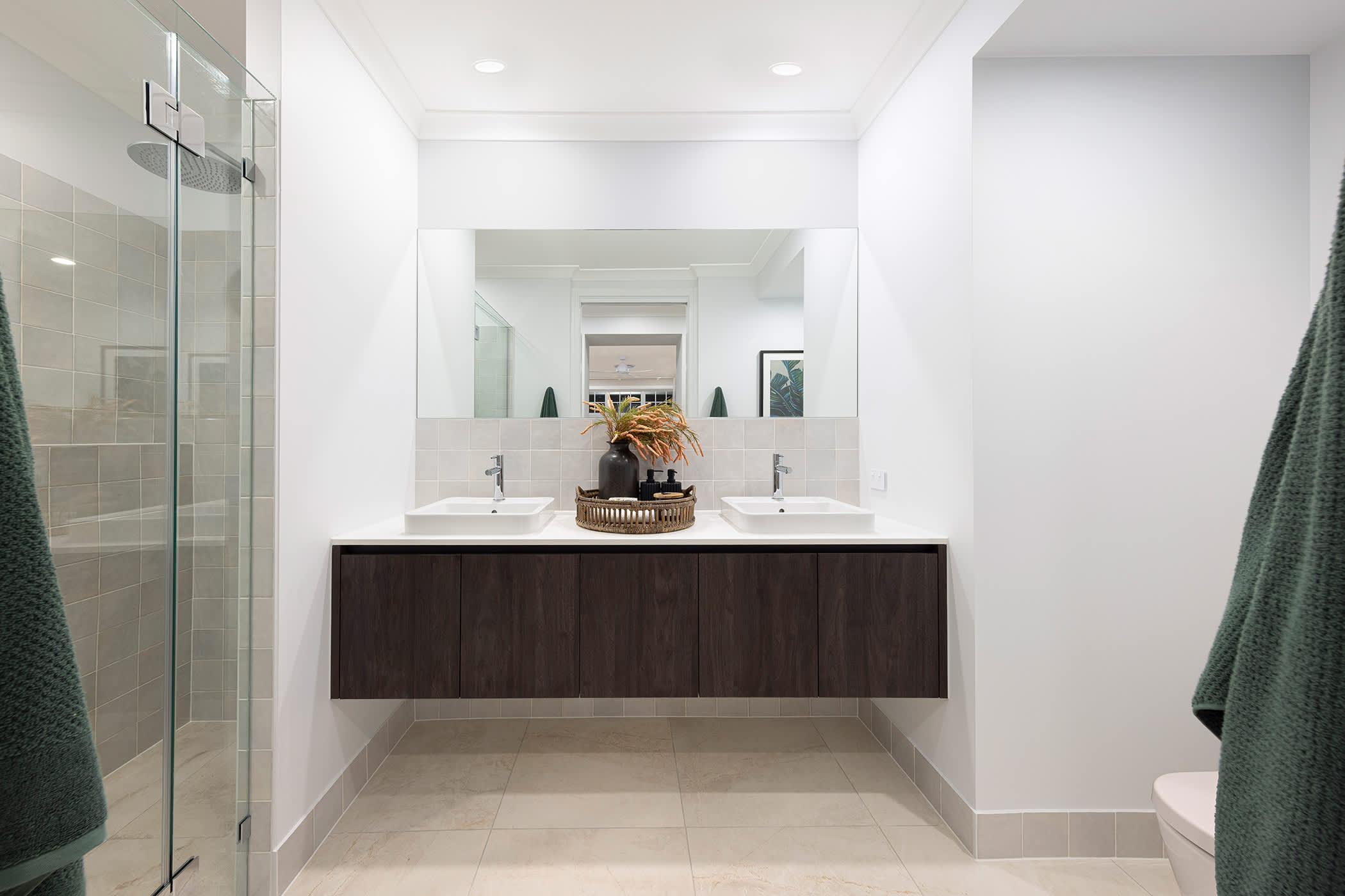 Meridian 24 home design ensuite