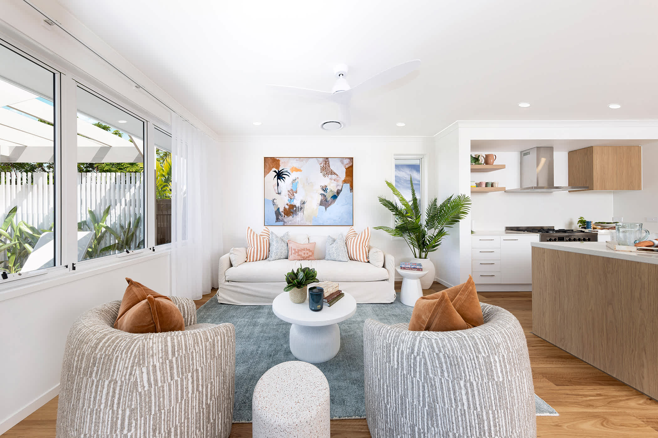 clovelly 23 living