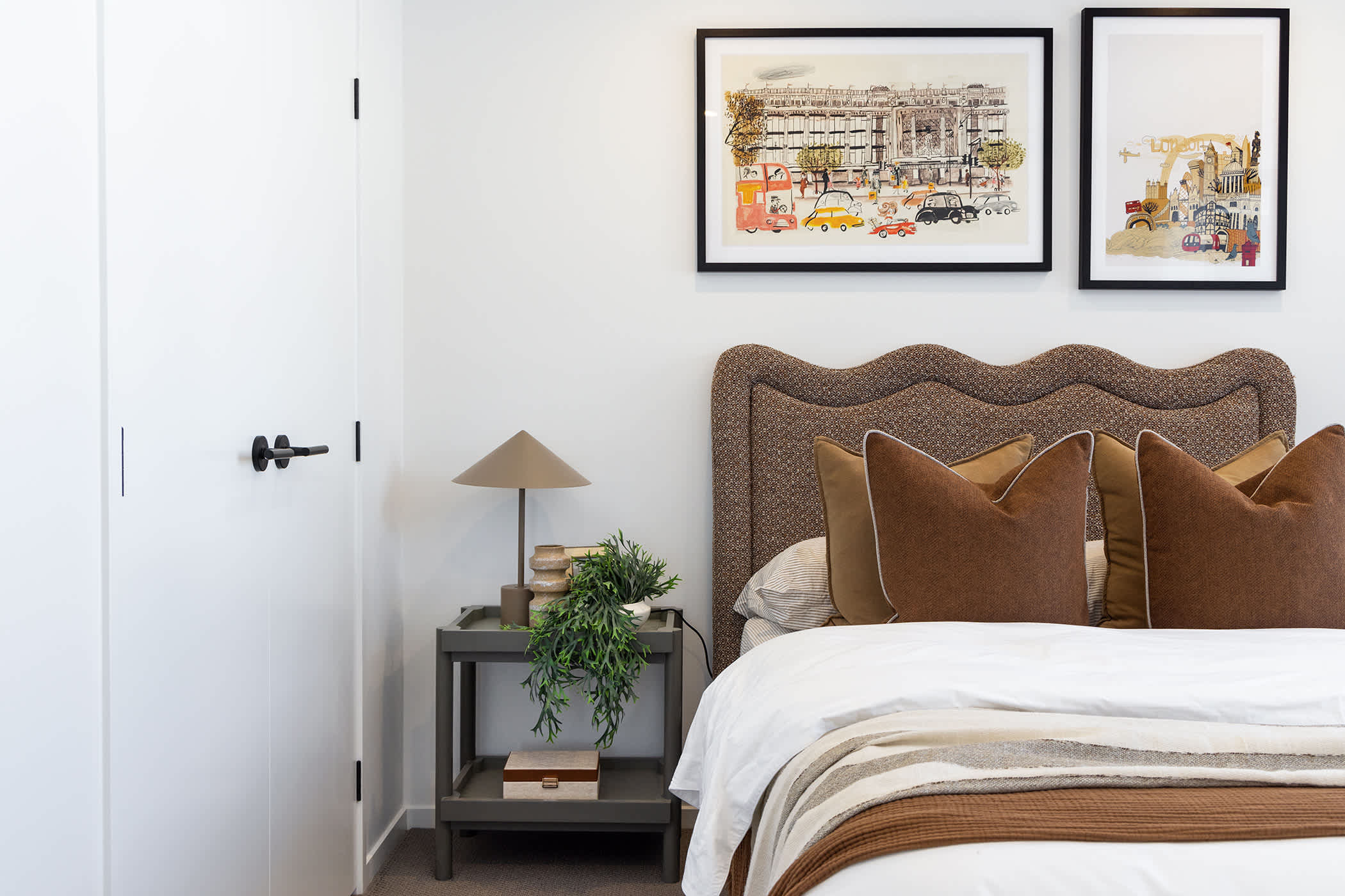 Liana 34 North Harbour Display Bedroom
